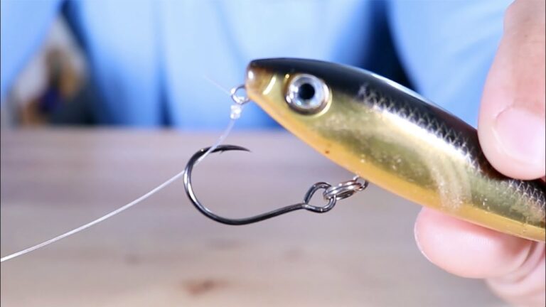 How to Prevent Fishing Hooks from Snagging on the Bottom