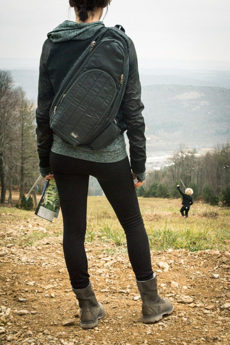 How to Wear Hiking Boots With Leggings